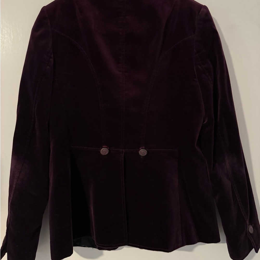 Clearance! Banana Republic Women's Velvet Deep Plum Blazer Size 8 - Picture 4 of 4